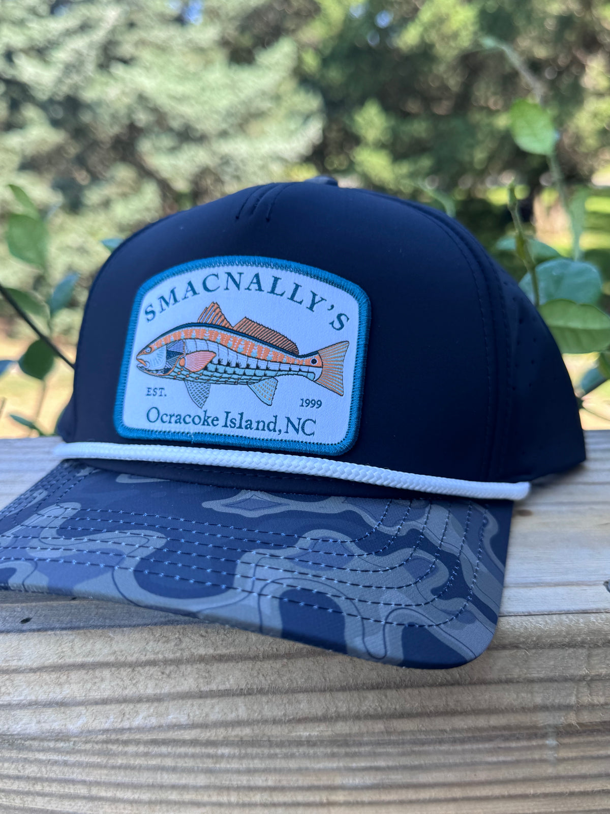 Sobro Waterwood 5- Panel Perforated w/Drum Logo